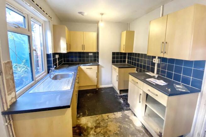 159 Wood Lane, Chippenham, Wiltshire, SN15 3EA photo 5