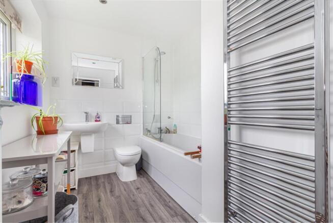 Bathroom-1.jpg