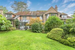 48, Newlands Avenue, Radlett WD7 8EL