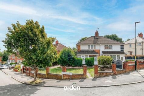 Sandmere Grove, Birmingham, B14