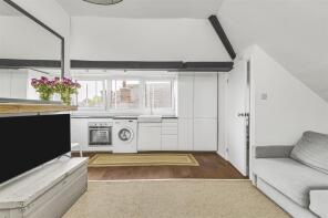 Top Flat, 219, Sheen Lane, East Sheen, London SW14 8LE