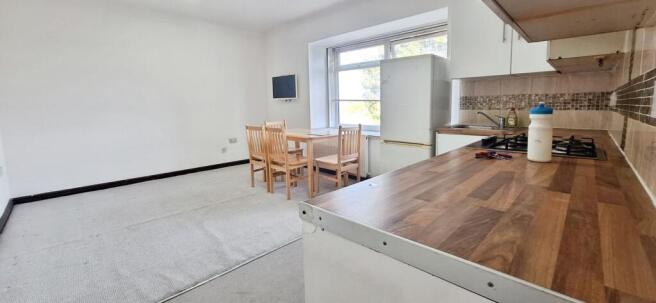 Kitchen/Reception