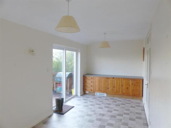 Family Room.jpg