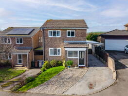 7, Grasmere Close, Penistone, Sheffield S36 8HP