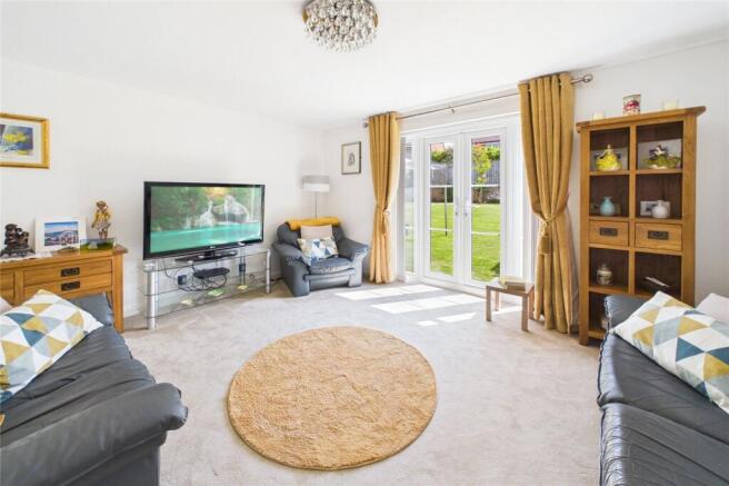 4 bed Detached for sale Image 7