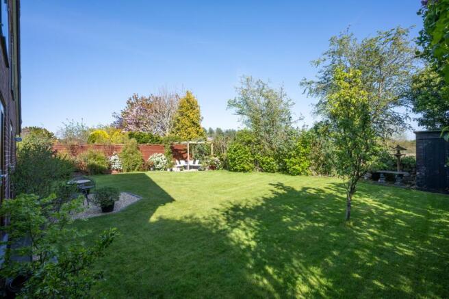 Brookfield Lane, Aughton, L39 photo 4