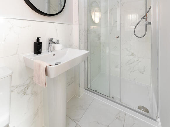 Luxurious en-suite shower rooms