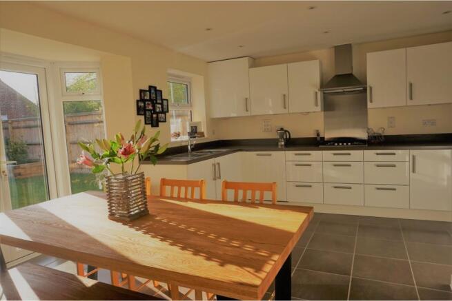 Kitchen / Diner