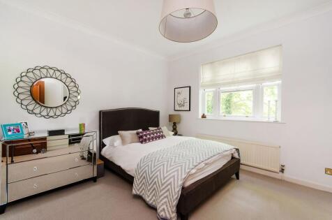 Roxeth Hill, Harrow, HA2