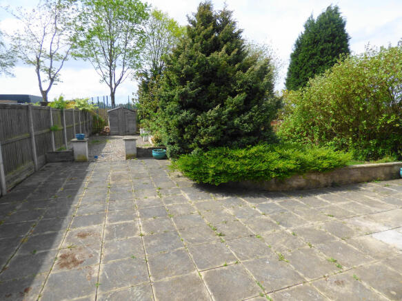 Rear Patio & Garden