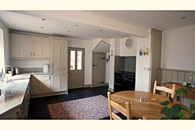 Kitchen / Diner
