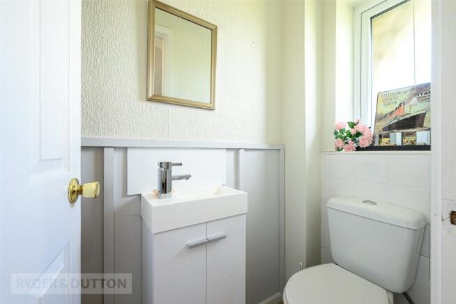 3 bed Detached for sale Image 12