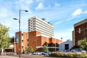 Flat 52, Chartwell Plaza, Southchurch Road, Southend-on-sea SS1 2BQ