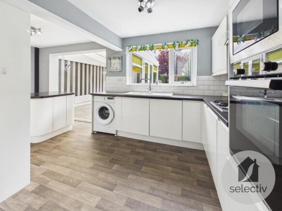 3 bed Semi-Detached for sale Image 5