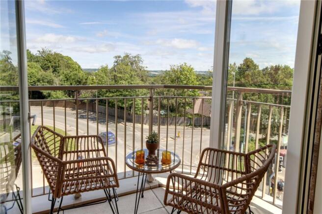 B22 Balcony