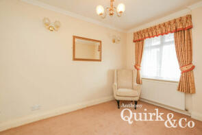 9, Brookside, Canvey Island SS8 9XY