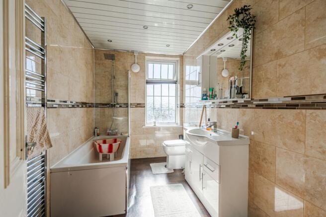 4 bed End of Terrace for sale Image 12