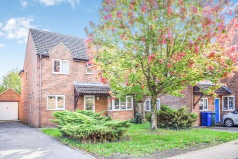 Dale Place, Kidlington, OX5