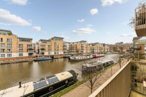 Flat 7, Halyards Court, Durham Wharf Drive, Brentford TW8 8FB
