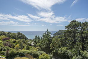 High Ridge, Main Road, Salcombe TQ8 8JW