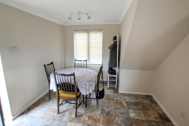 Dining Area.jpg
