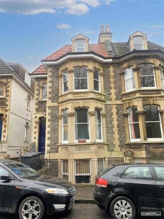 Stunning traditional stone-fronted period home...