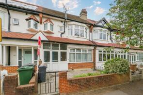 72, Whitehall Gardens, Chingford E4 6EJ