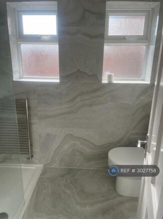 Modern Bathroom, Walk-In Shower