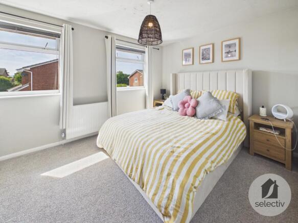 3 bed Semi-Detached for sale Image 8