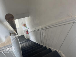 151, Stoneleigh Avenue, Enfield EN1 4HH