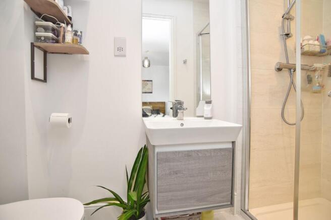 3 bed Semi-Detached for sale Image 7