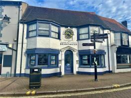 The Flat, 2, High Street, Ringwood BH24 1AF
