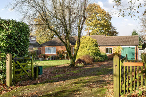 Swelling Hill, Alresford, SO24