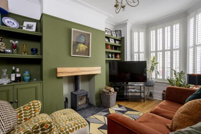 56_Russell_Street_1.jpg