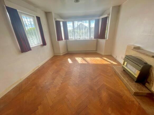 19 Cheam Road Lou...