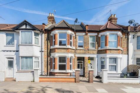 Priory Avenue, Wembley