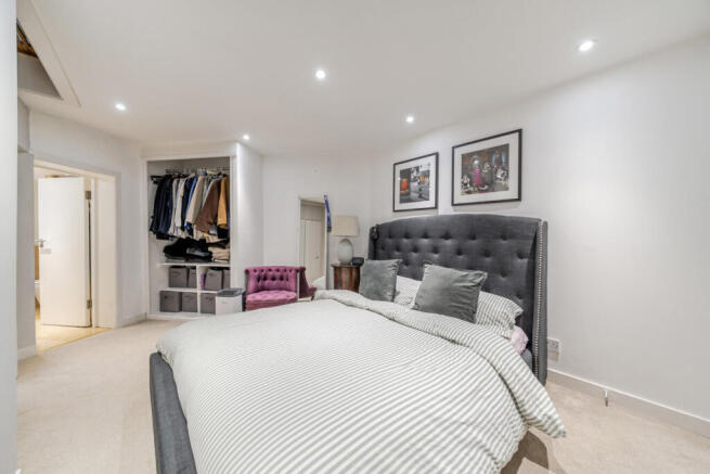 1415269-5-699c27b...