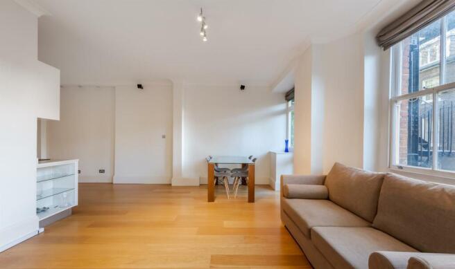 Drayton Court 5a-4-2. Low Res.jpg