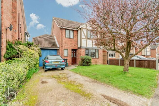 4-bed detached on Stable Close, Stanway, £375,000