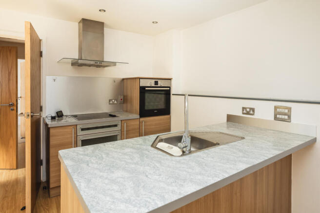 1 bed Flat for sale Image 5