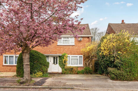 Ryle Road, Farnham, Surrey, GU9