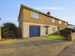 135, Grinstead Lane, Lancing BN15 9DR