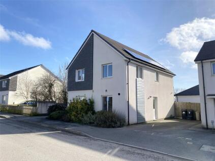 Long Field Road, Launceston, Cornwall, PL15