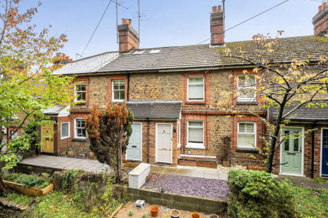 Eashing Lane, Godalming, GU7