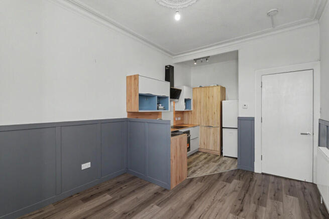 15 Harley Street-...