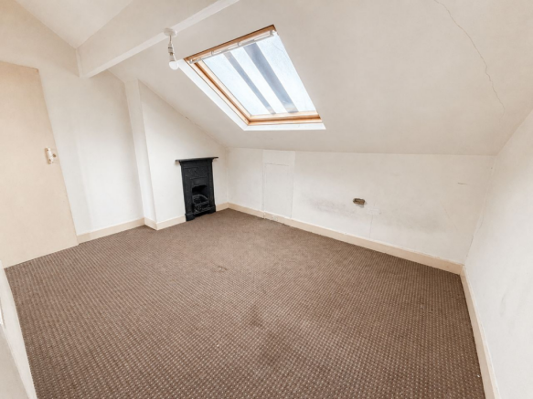 4 bed Terraced for sale Image 7