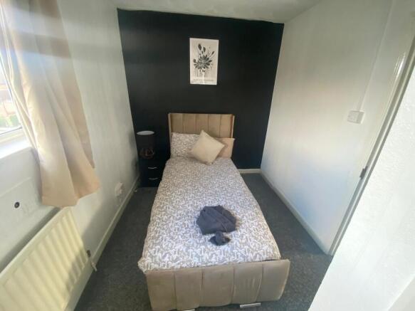 IMG-20250206-WA00...