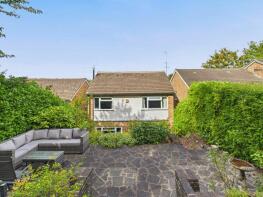 51, Eskdale Avenue, Chesham HP5 3AY