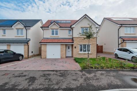 Georgian Court, Newmains, North Lanarkshire, ML2