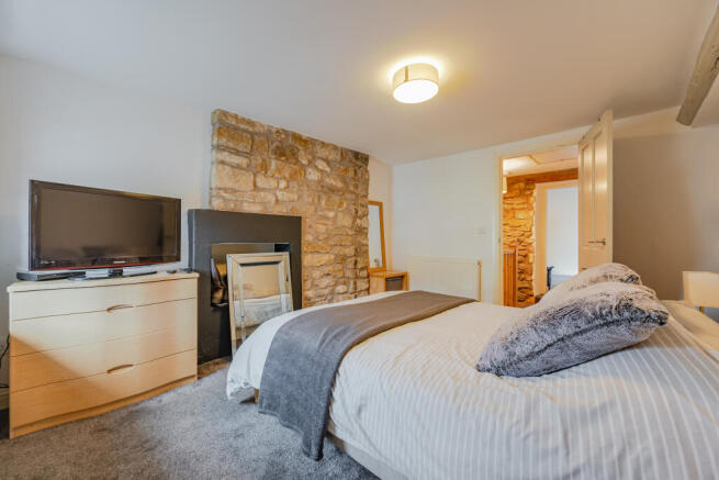 2 bed Cottage for sale Image 9